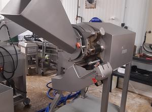 FAM DORPHY three-dimensional CUBE CUTTER for fruit and vegetables